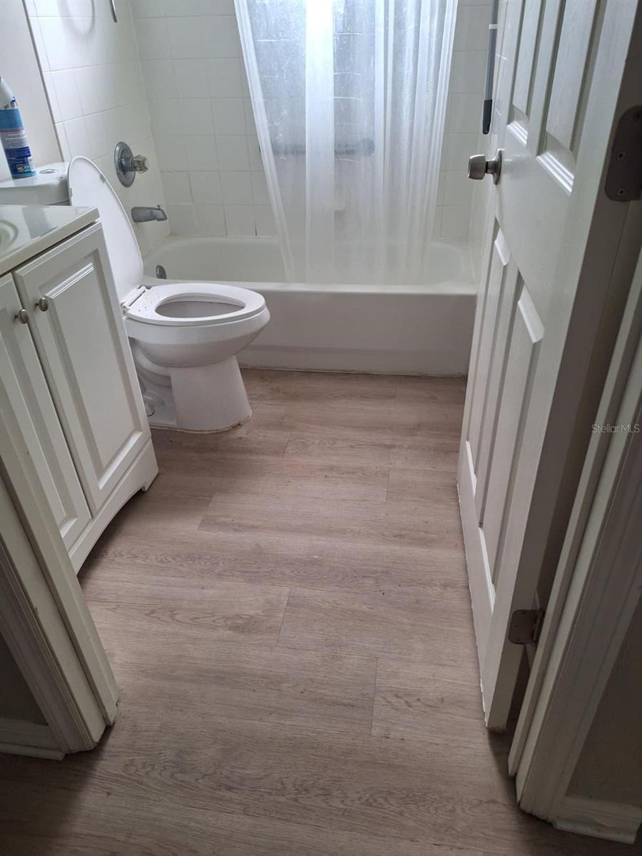 748 MARION ST — photo 7