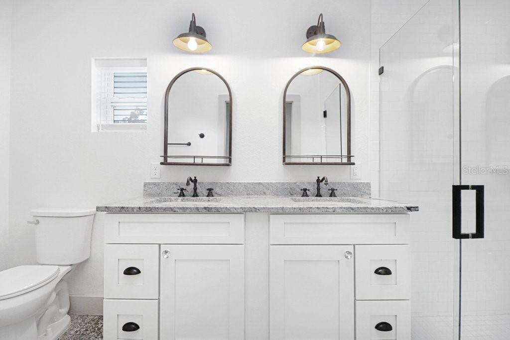 3509 W ROGERS AVE — photo 12