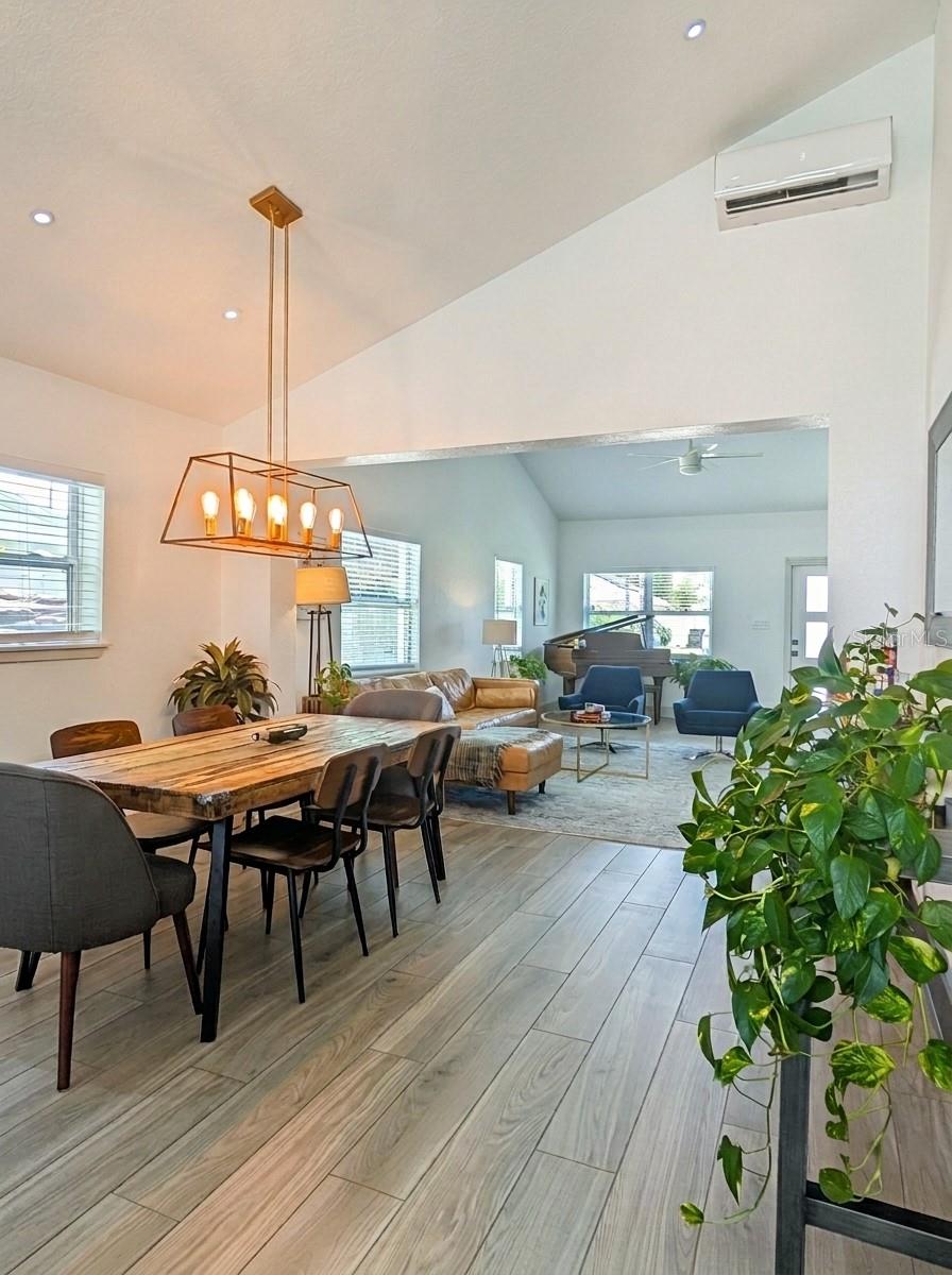 3509 W ROGERS AVE — photo 8