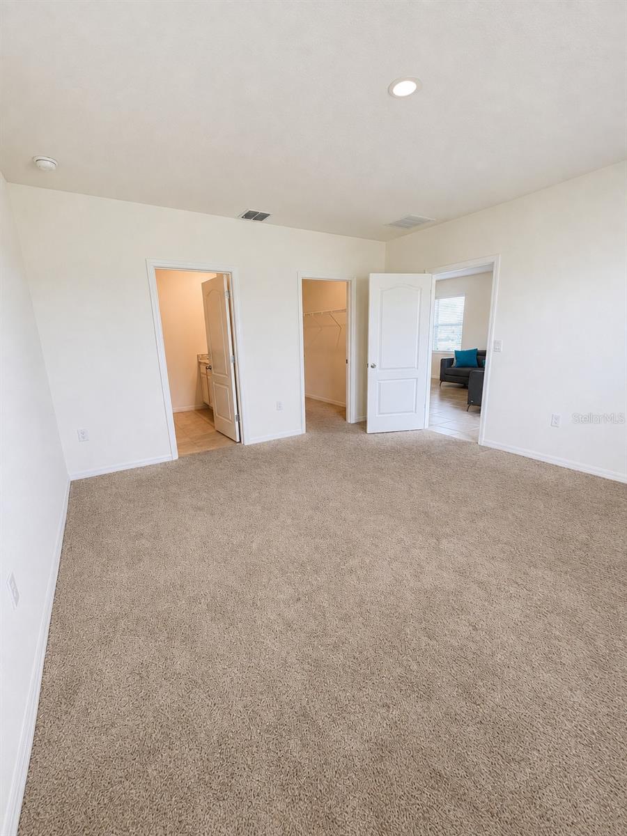 3648 SUNGROVE CIR — photo 12