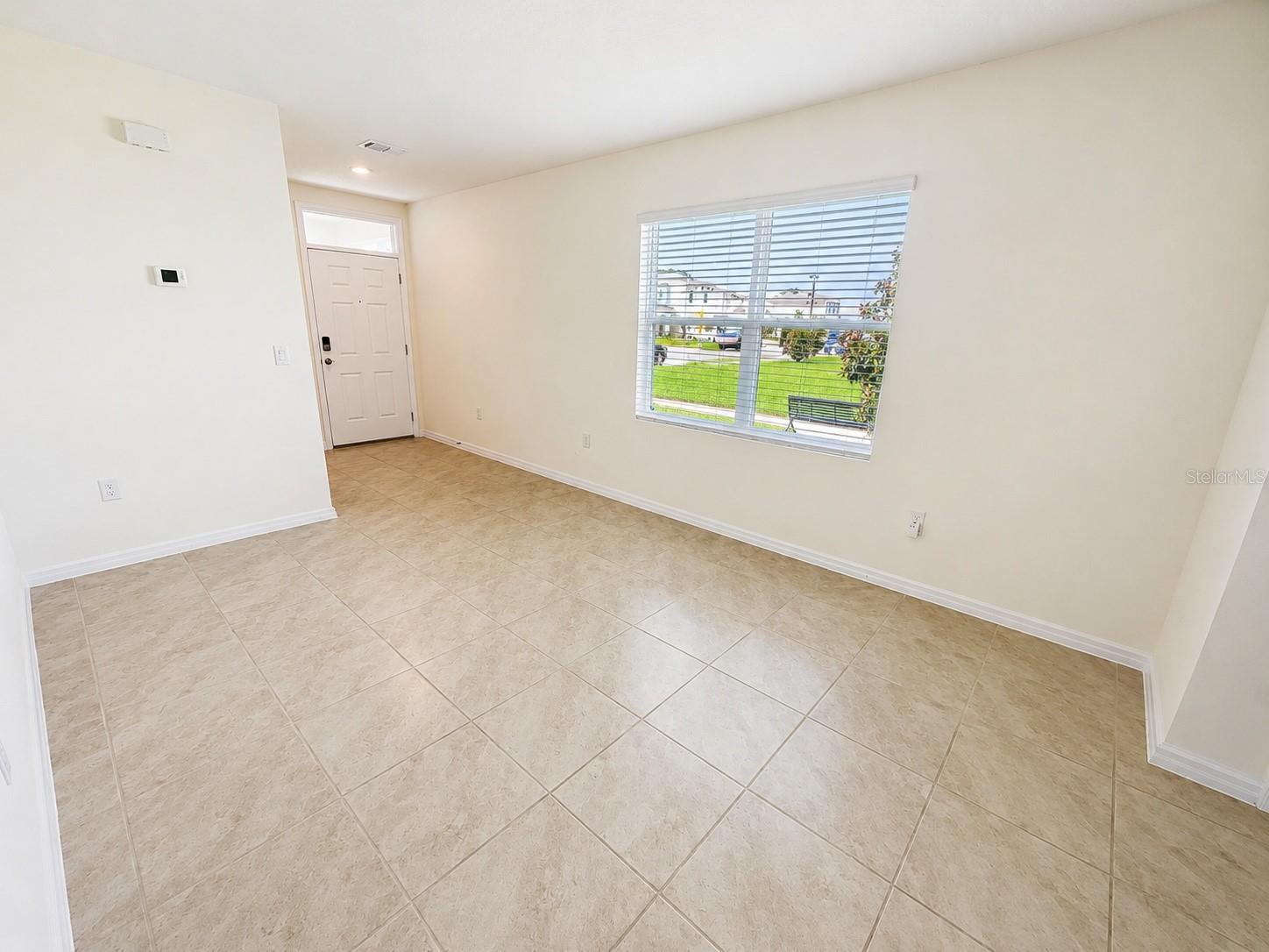 3648 SUNGROVE CIR — photo 6