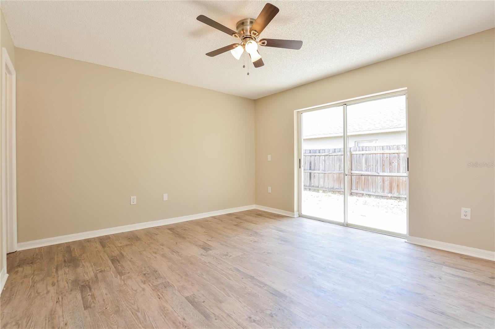 362 PLACID LAKE DR — photo 11