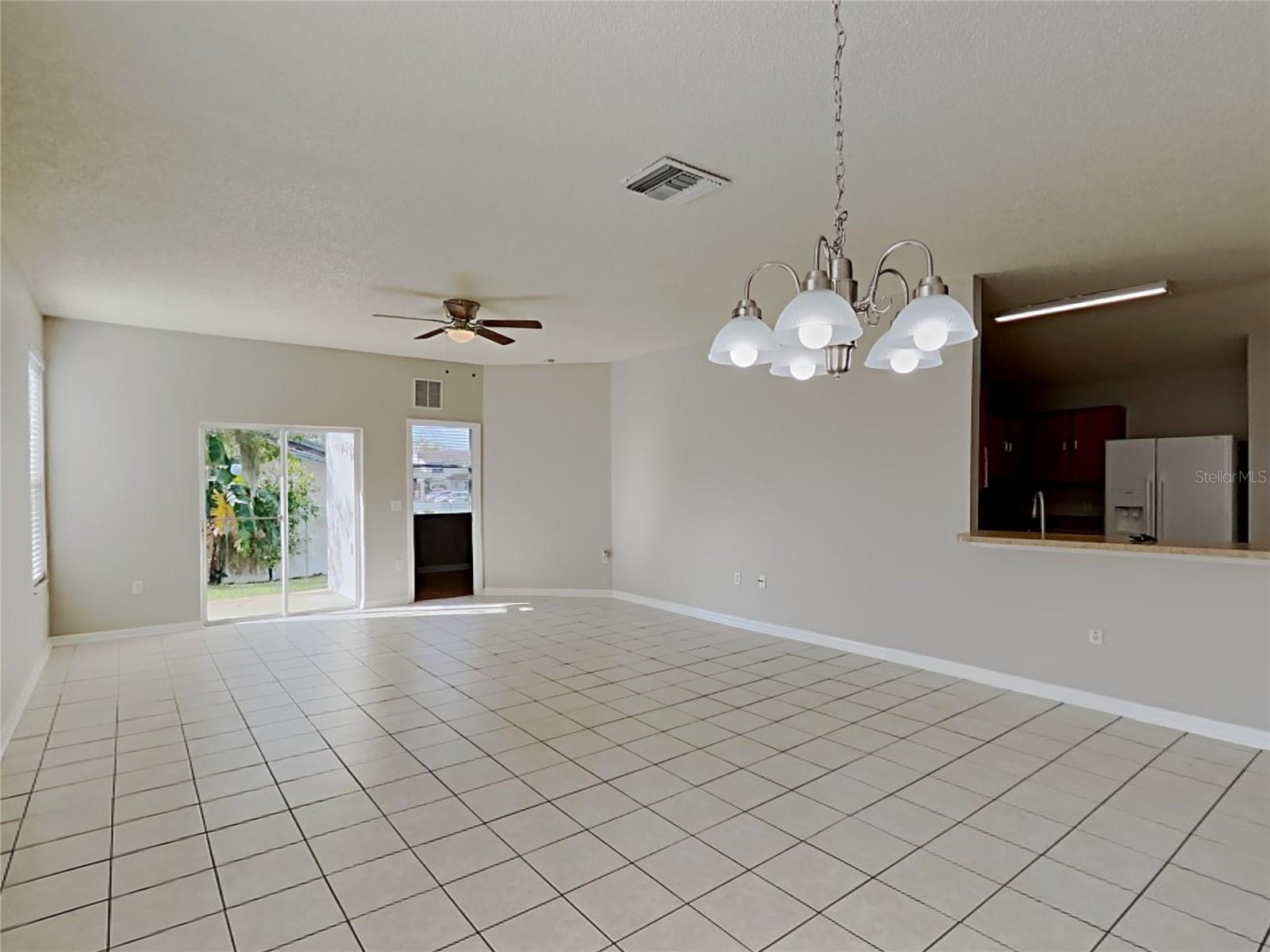 5707 VISTA LINDA DR — photo 3