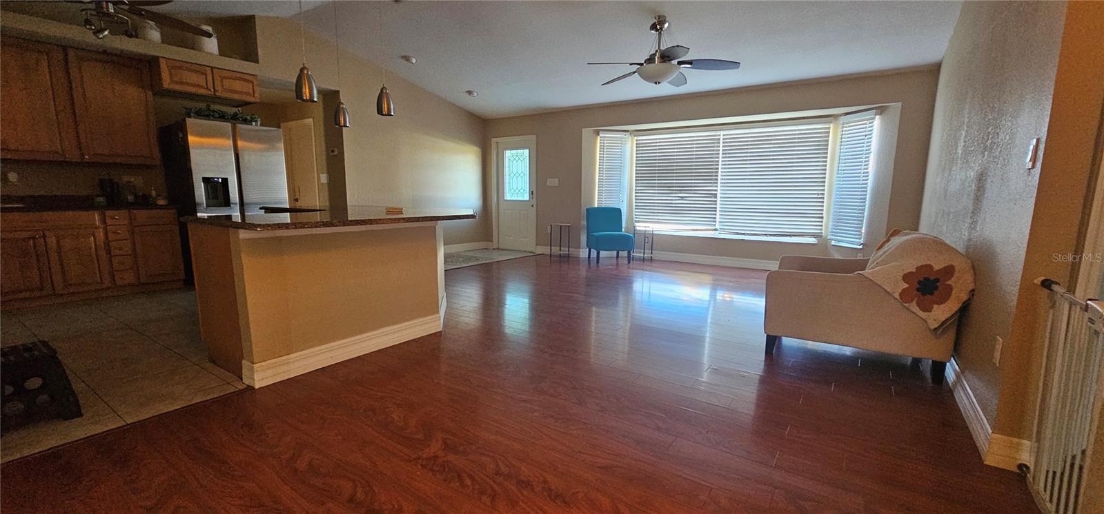 23077 HAMMOND AVE — photo 12