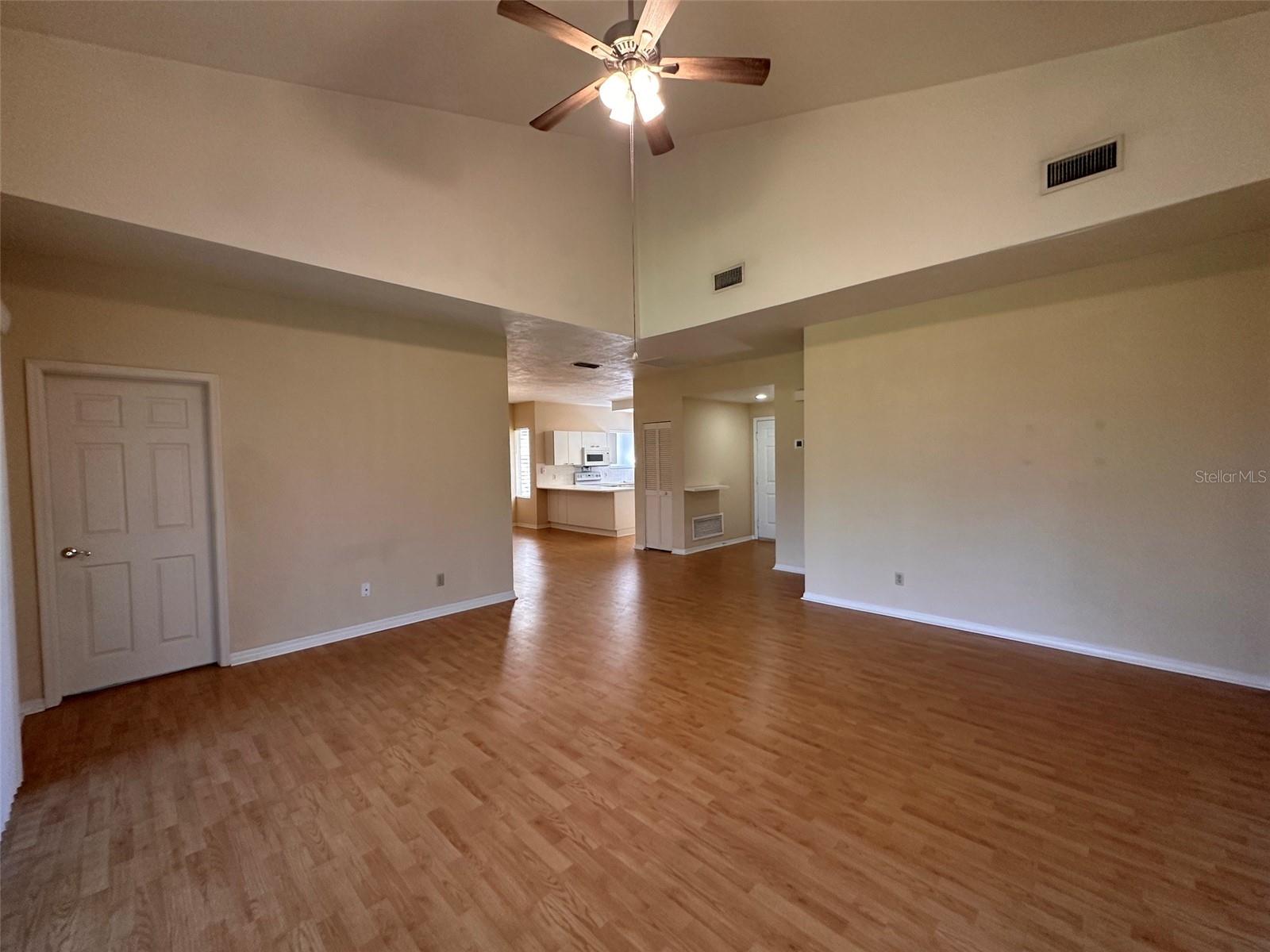 35 MAGNOLIA AVE #35 — photo 7