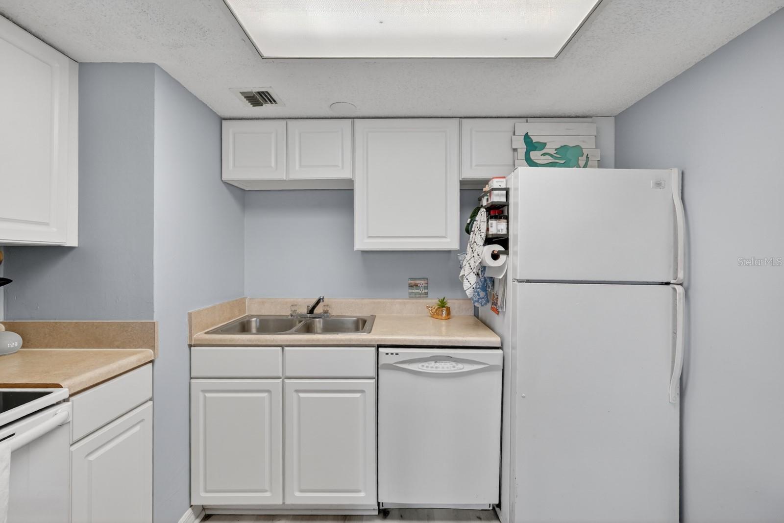 2700 OCEAN SHORE BLVD #114 — photo 12