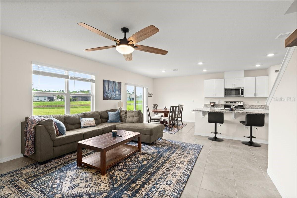 1317 MIDDLE LAKE DR — photo 4