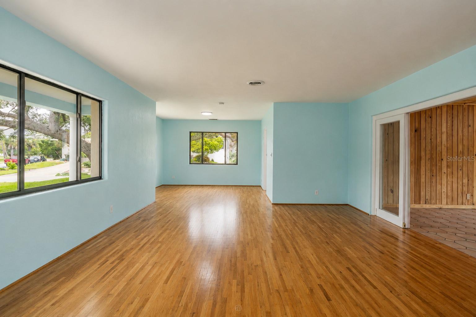 1460 N PENINSULA DR — photo 3
