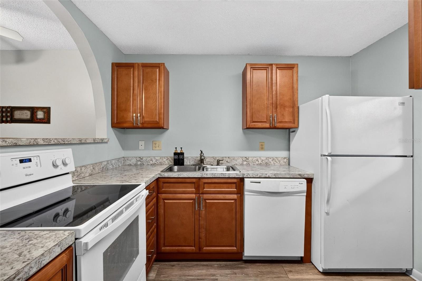 640 N NOVA RD #209 — photo 5