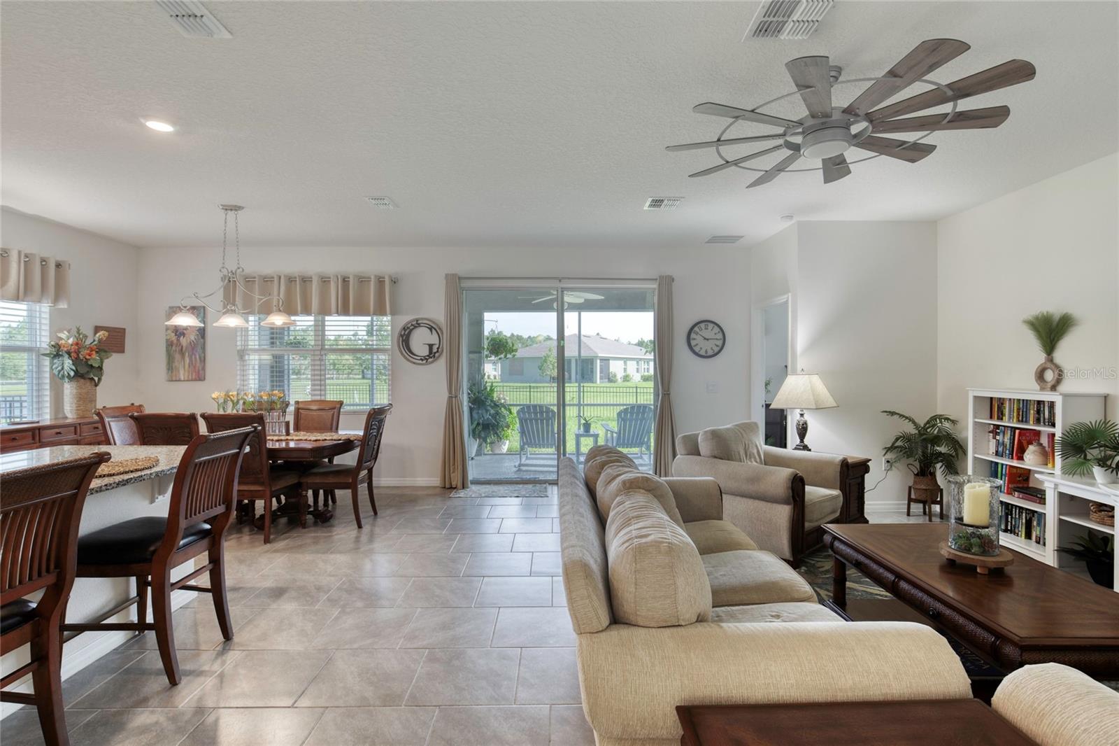 6 FOX LAIR CT — photo 11