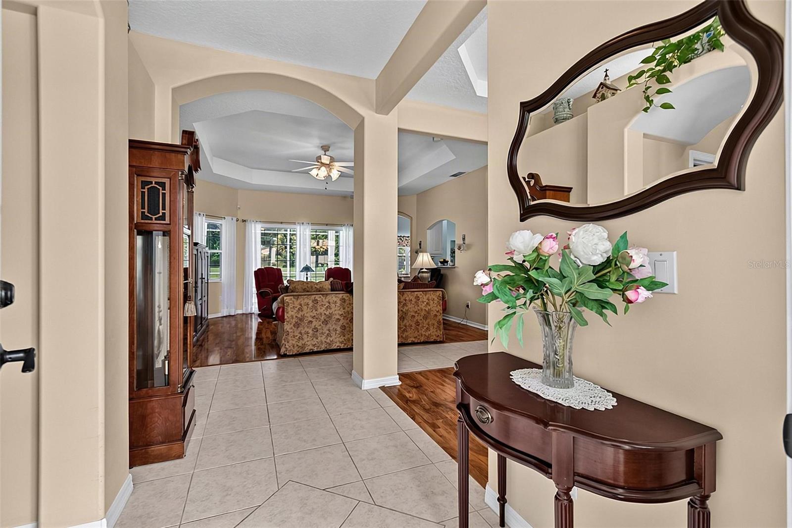 4 EHRLING LN — photo 8