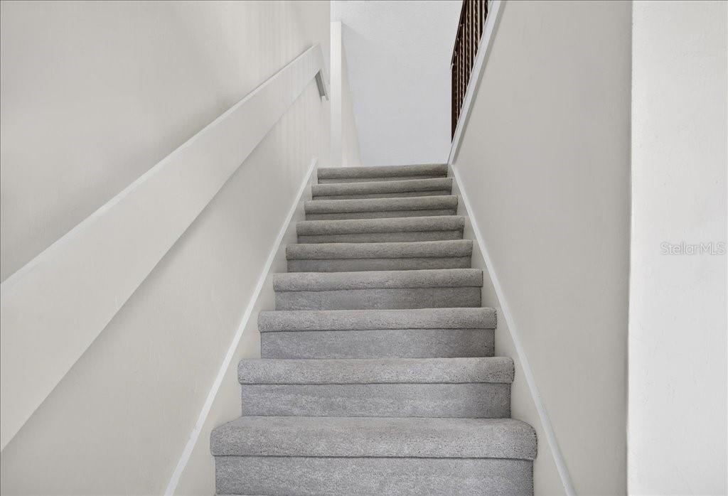 22 OXFORD LN #22 — photo 6
