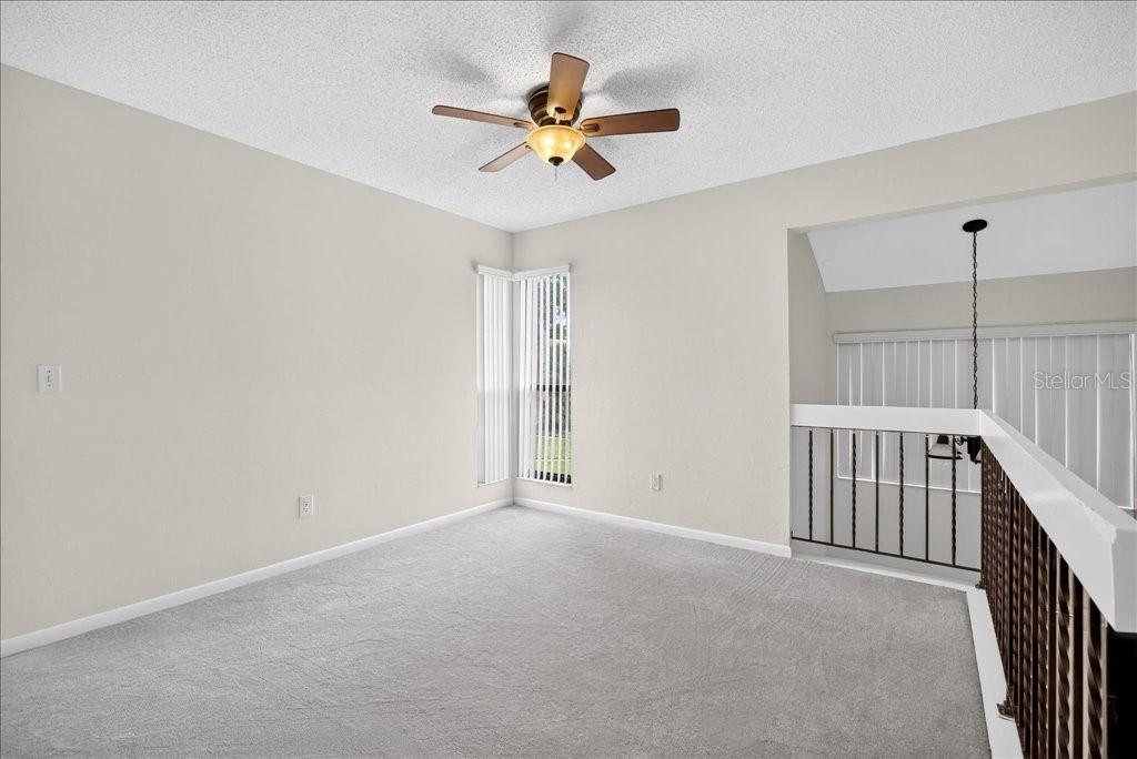 22 OXFORD LN #22 — photo 8