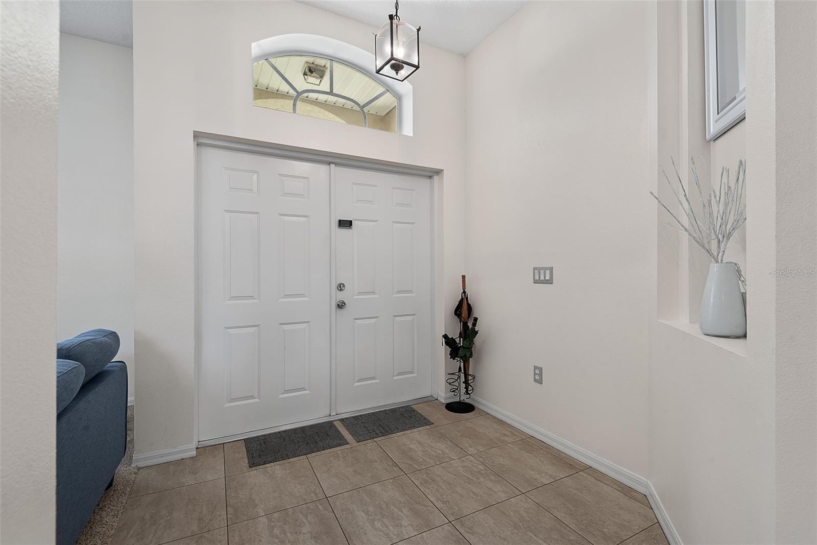 3 RUSSMAN LN — photo 2