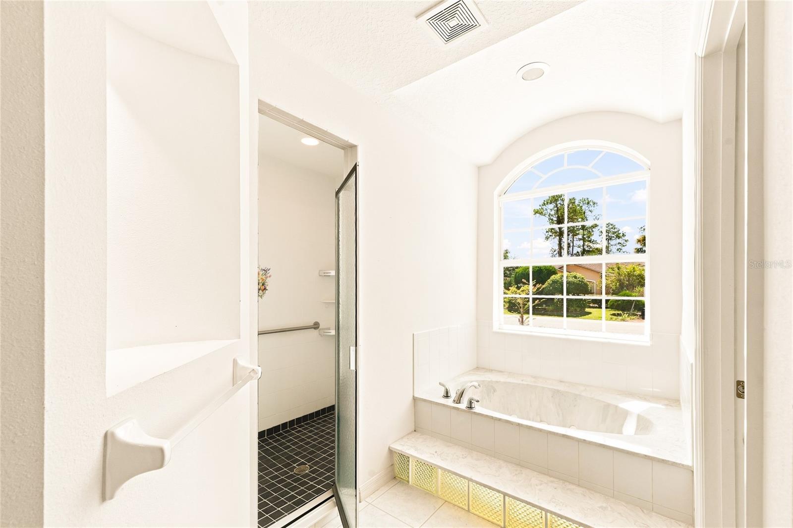 64 WHITTINGTON DR — photo 12