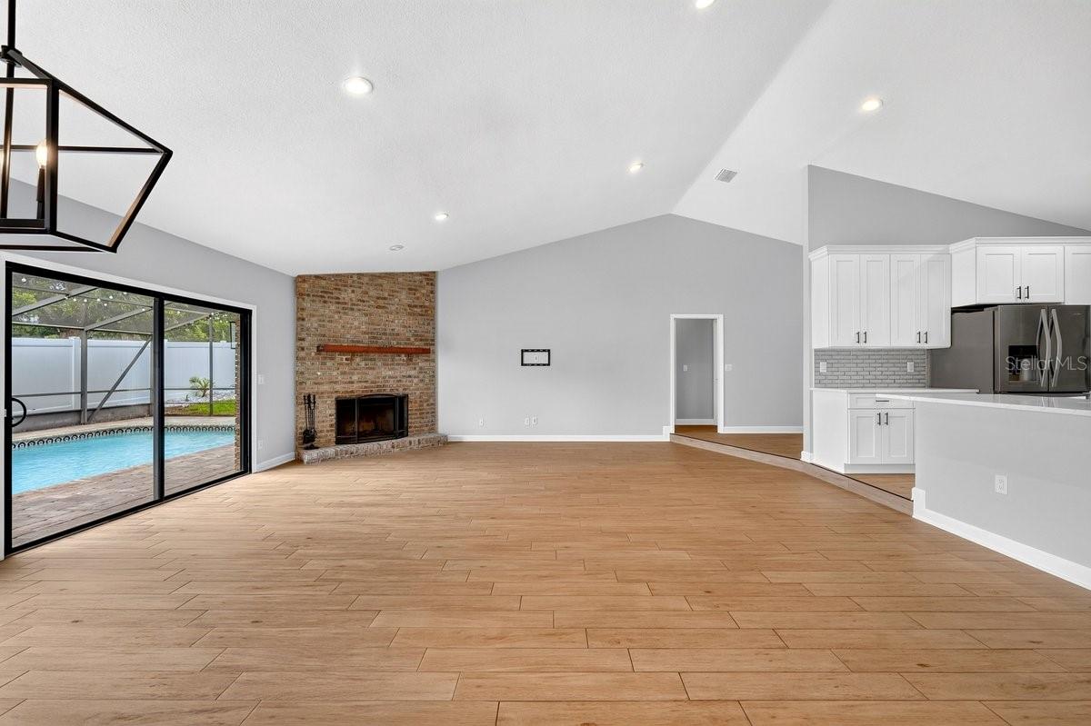 3 FOX HOLLOW DR — photo 10