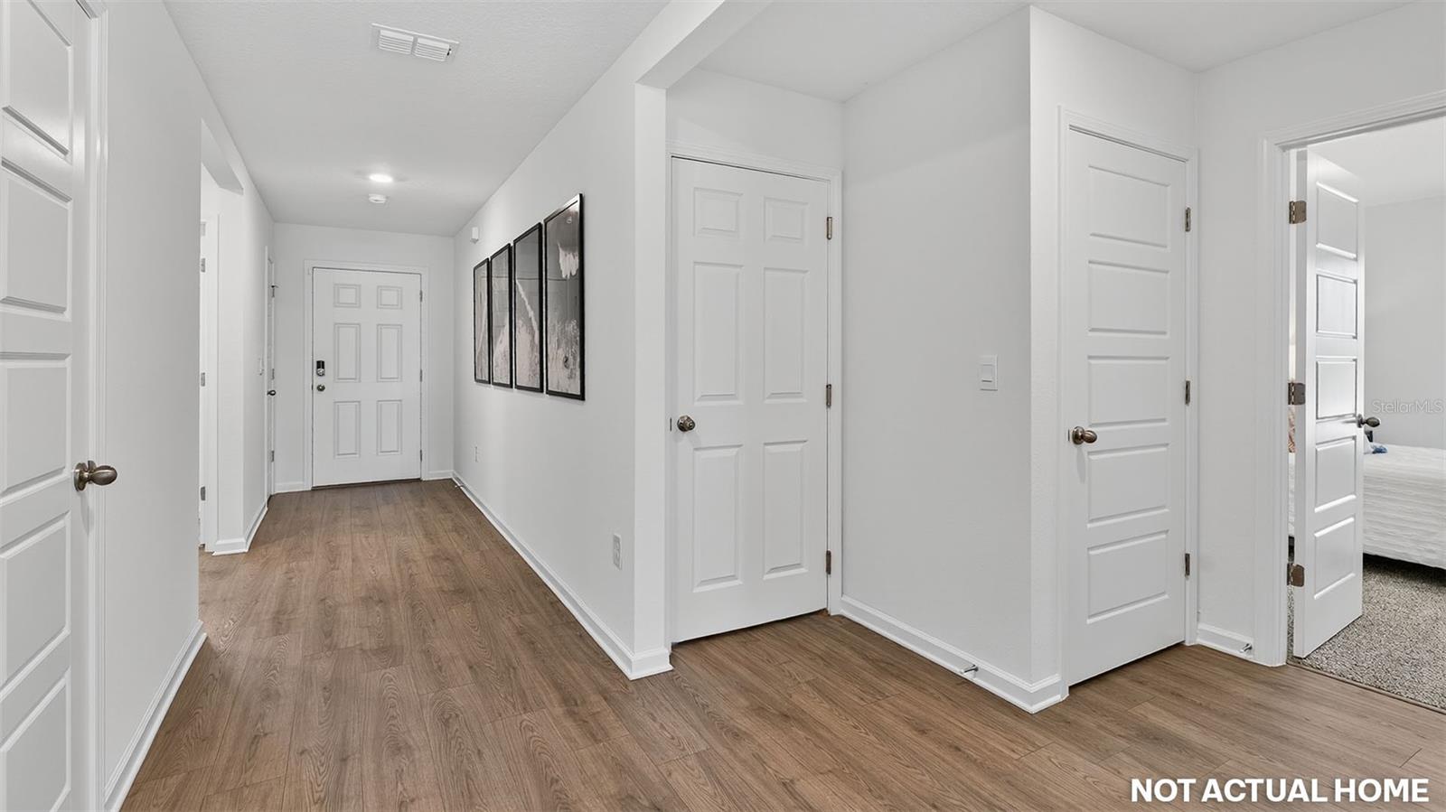 14 ULLMAN CT — photo 4