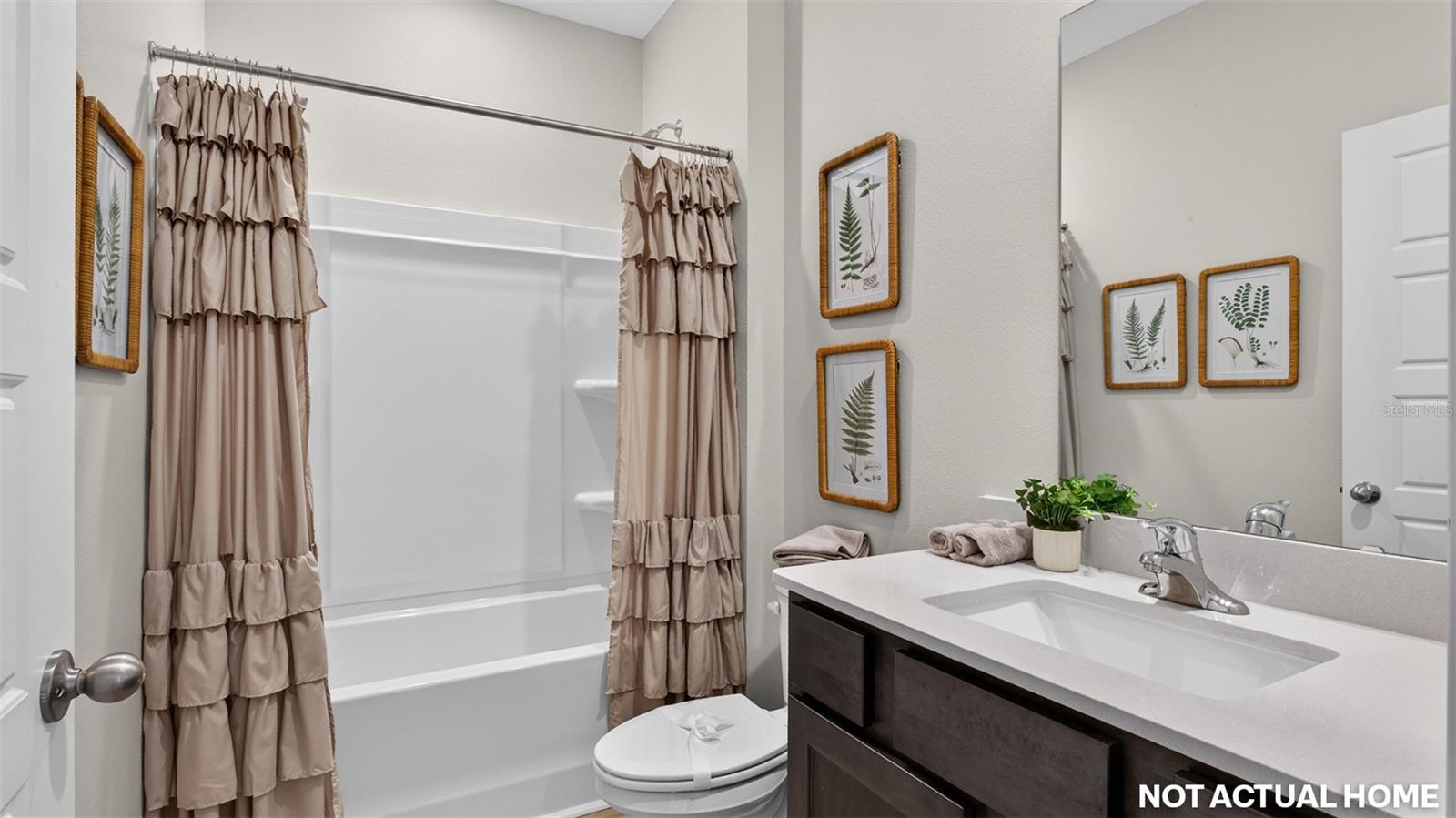 12 SAWDUST LN — photo 4