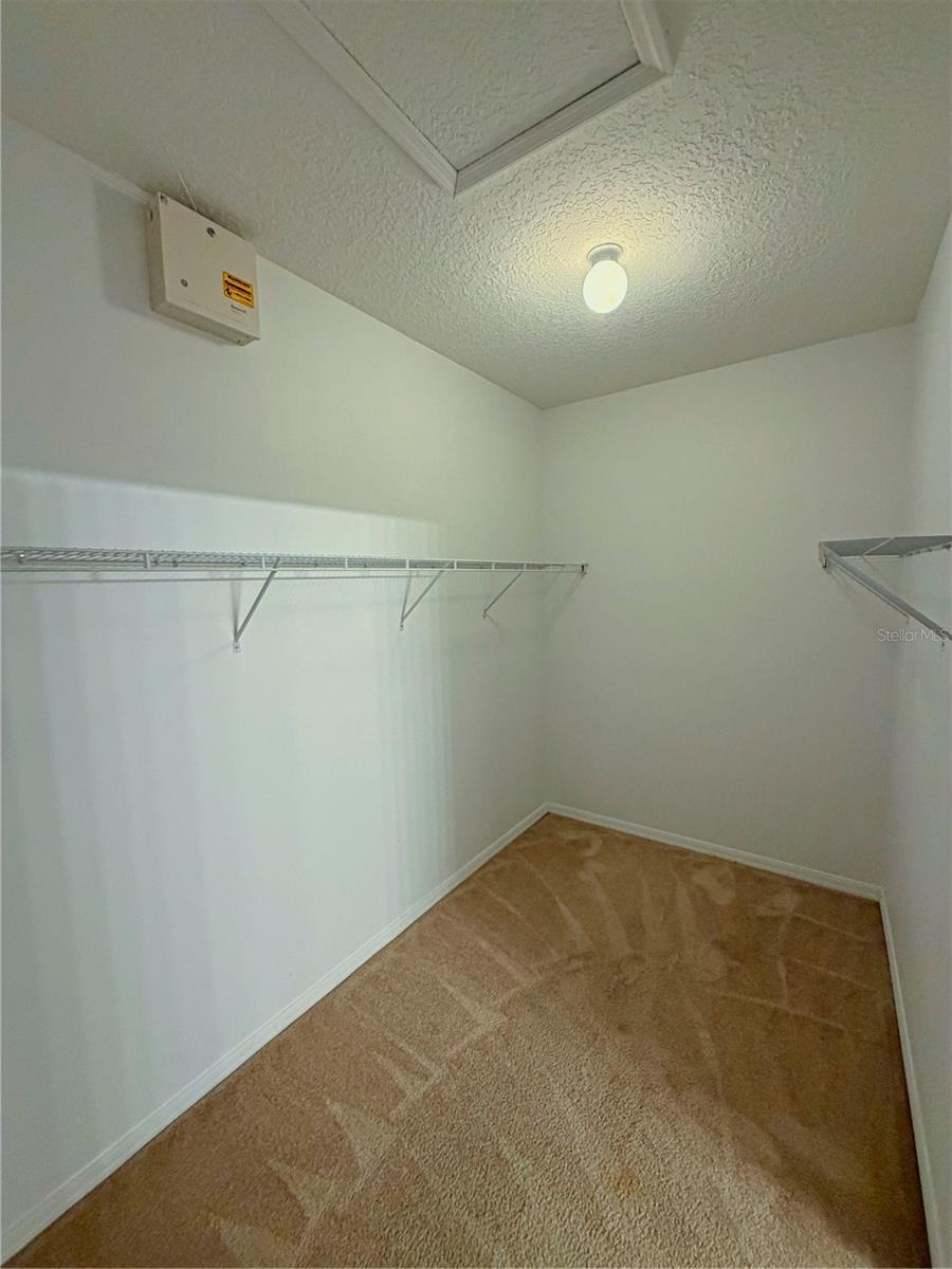 72 BICKFORD DR — photo 12
