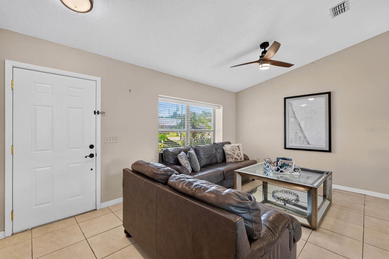 109 CORAL REEF CT N — photo 5