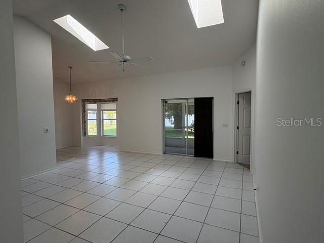 505 CEDAREDGE DR — photo 8