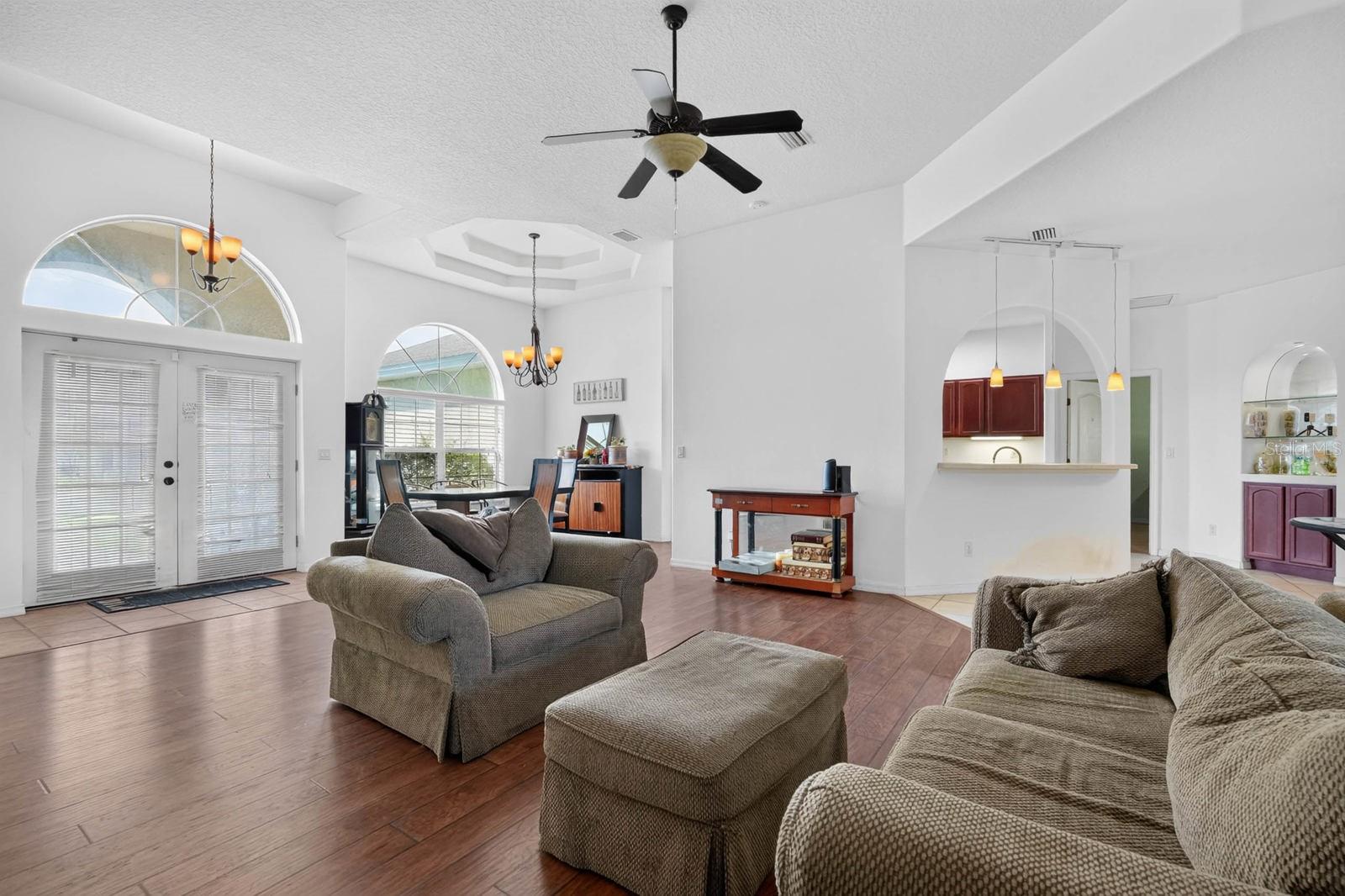 25 KATHRYN PL — photo 10