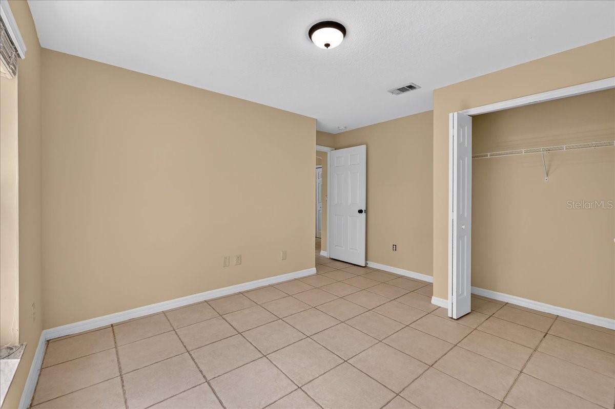 37 PINE HILL LN #B — photo 10