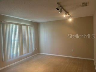6 PRIMROSE LN — photo 3