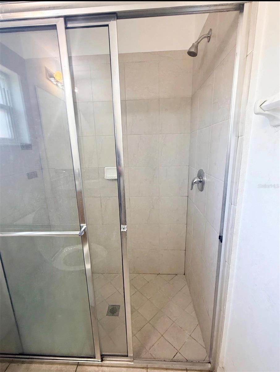 20 RAINSTONE LN #B — photo 11