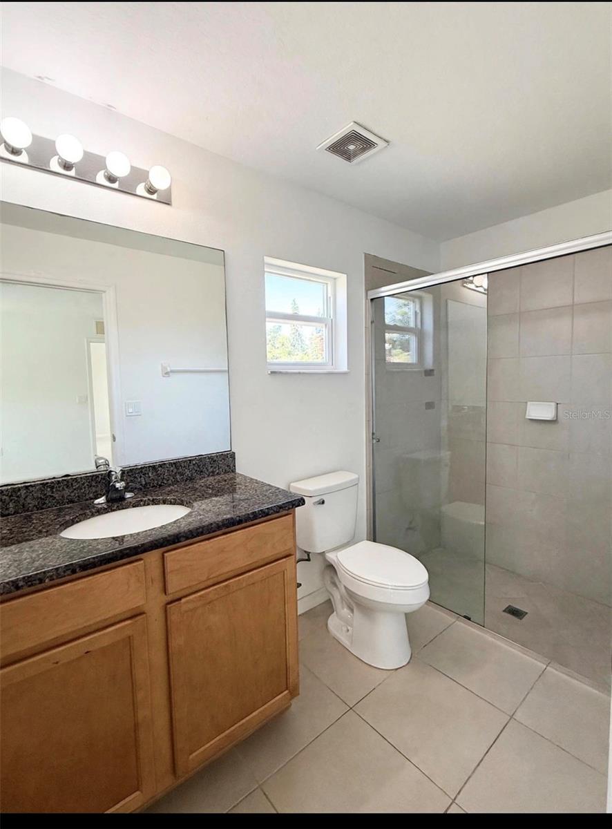 20 RAINSTONE LN #B — photo 10
