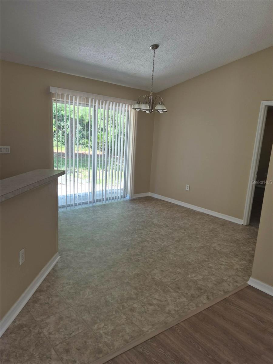7 ROLLAND LN — photo 7