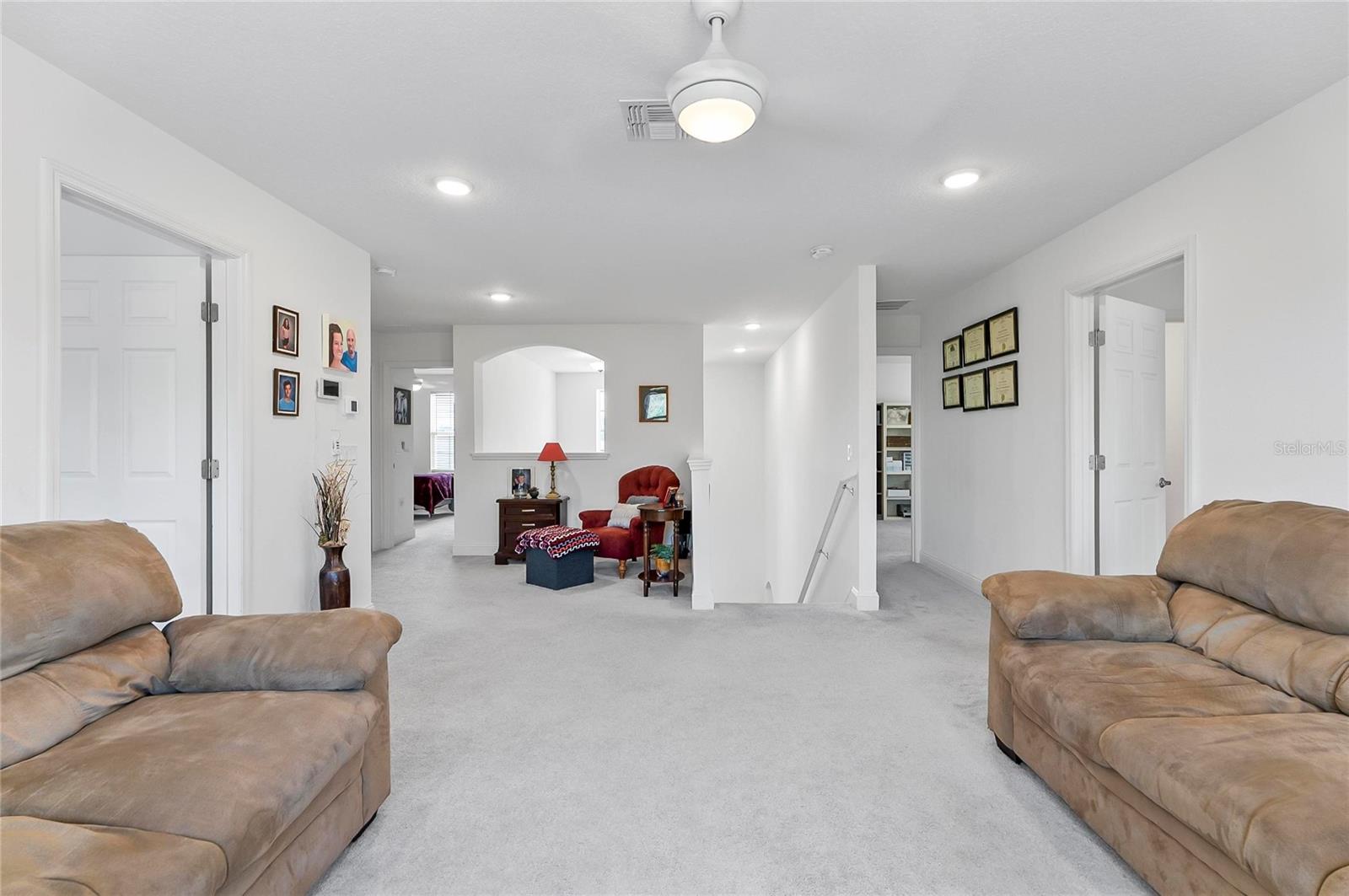 40 OAKLEAF WAY — photo 7