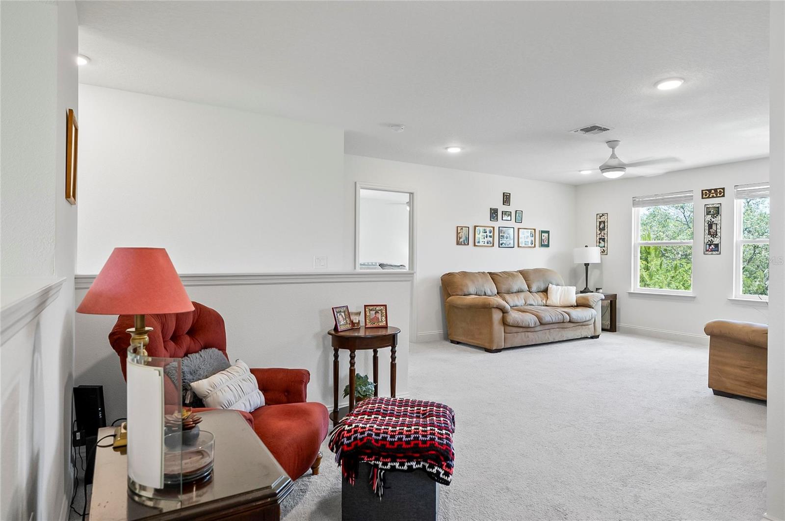 40 OAKLEAF WAY — photo 10