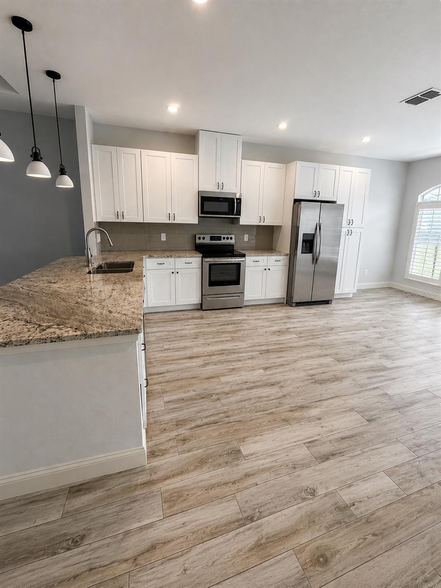 20 ETON LN #A & B — photo 7