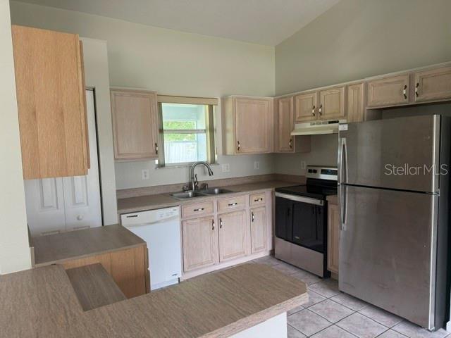 9 ROCKET LN — photo 3