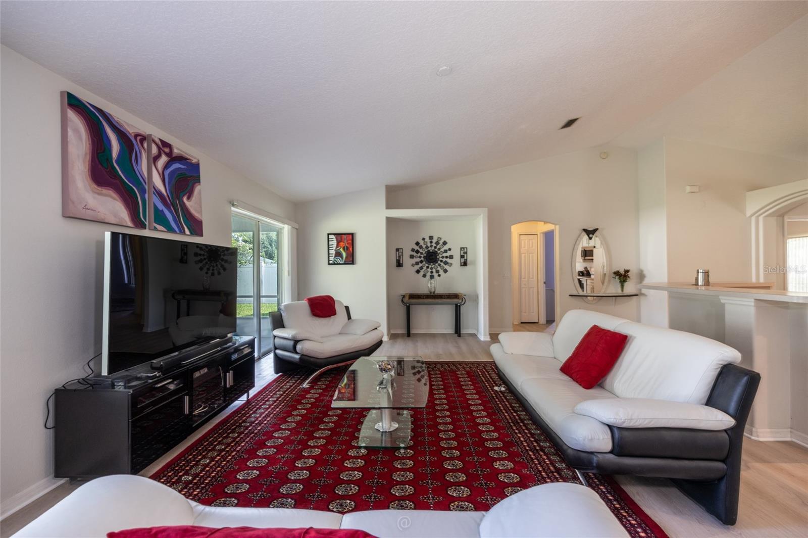 77 RAMBLEWOOD DR — photo 9