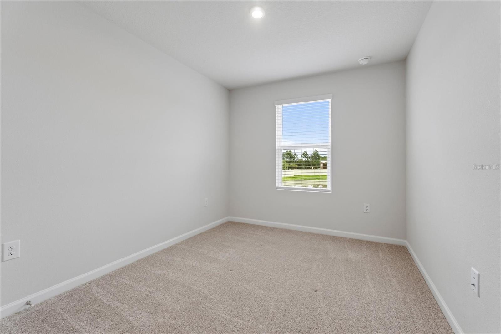 19 ALEXANDER LN — photo 11