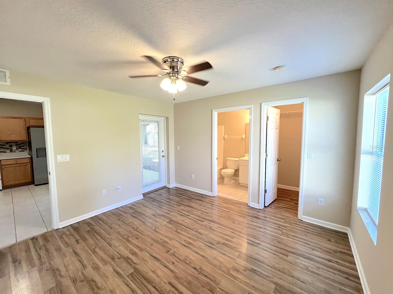 41 ETON LN #B — photo 12