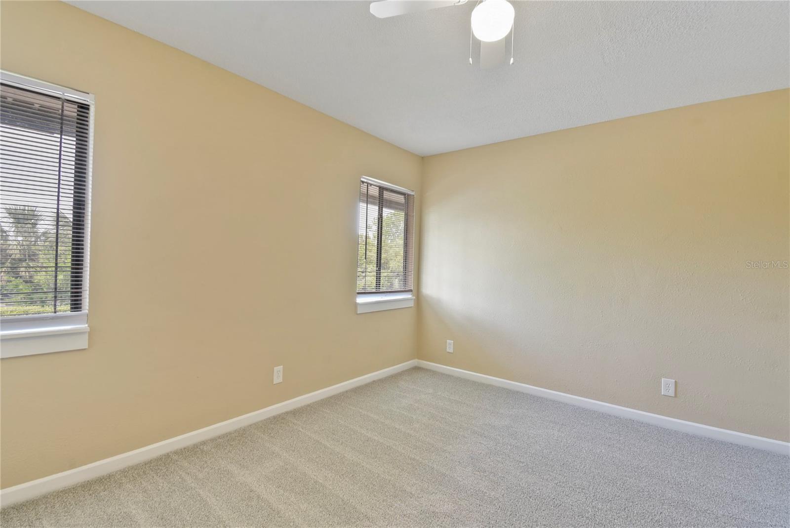 40 CLUB HOUSE DR #207 — photo 7