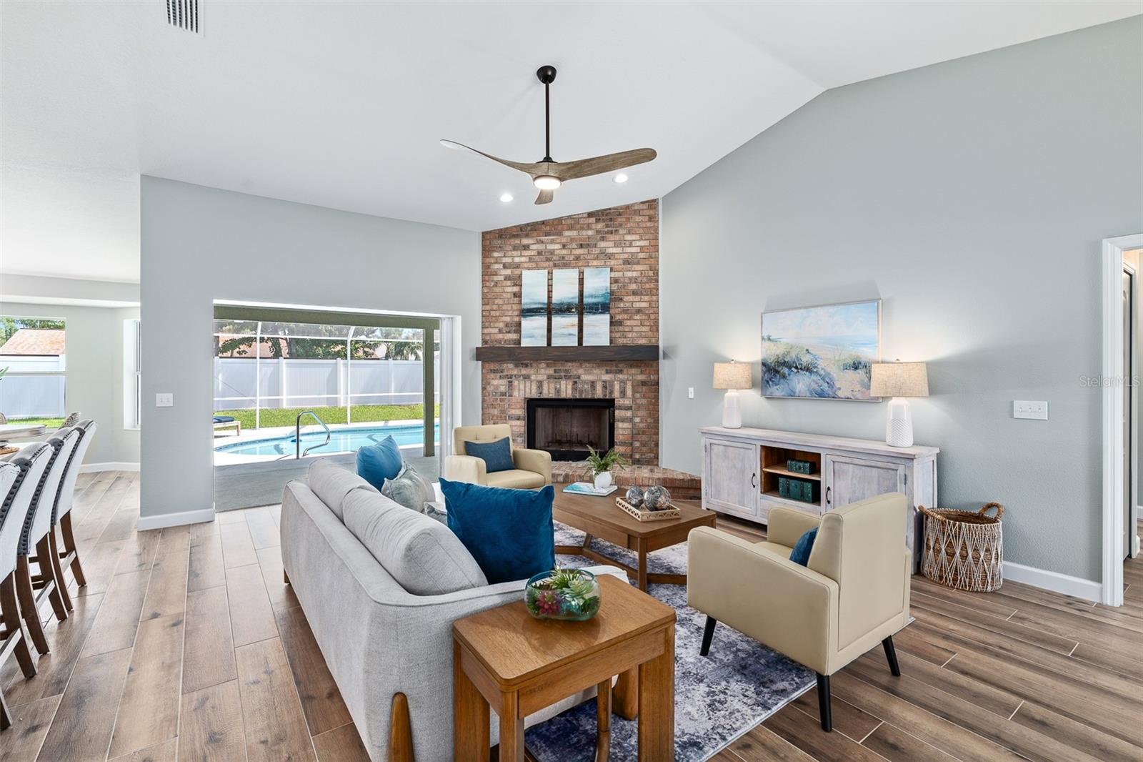173 BAYSIDE DR — photo 10