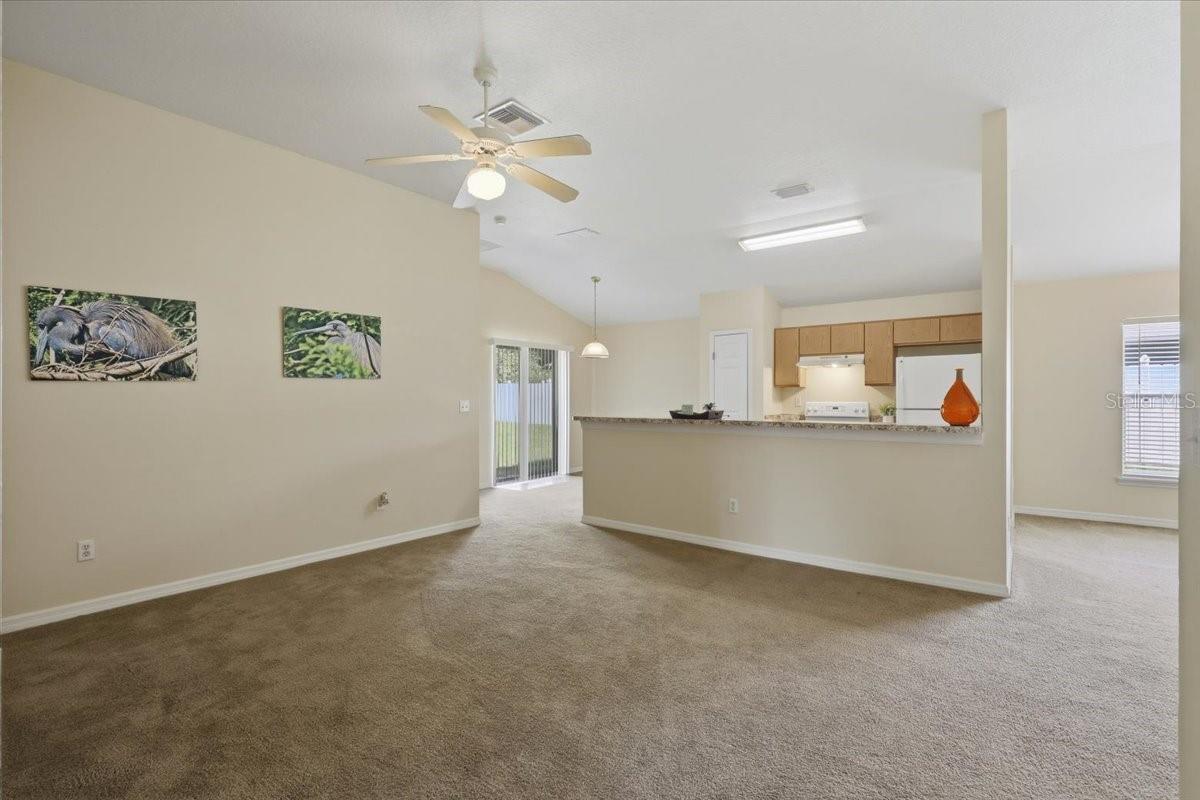 19 PILGRIM DR — photo 4