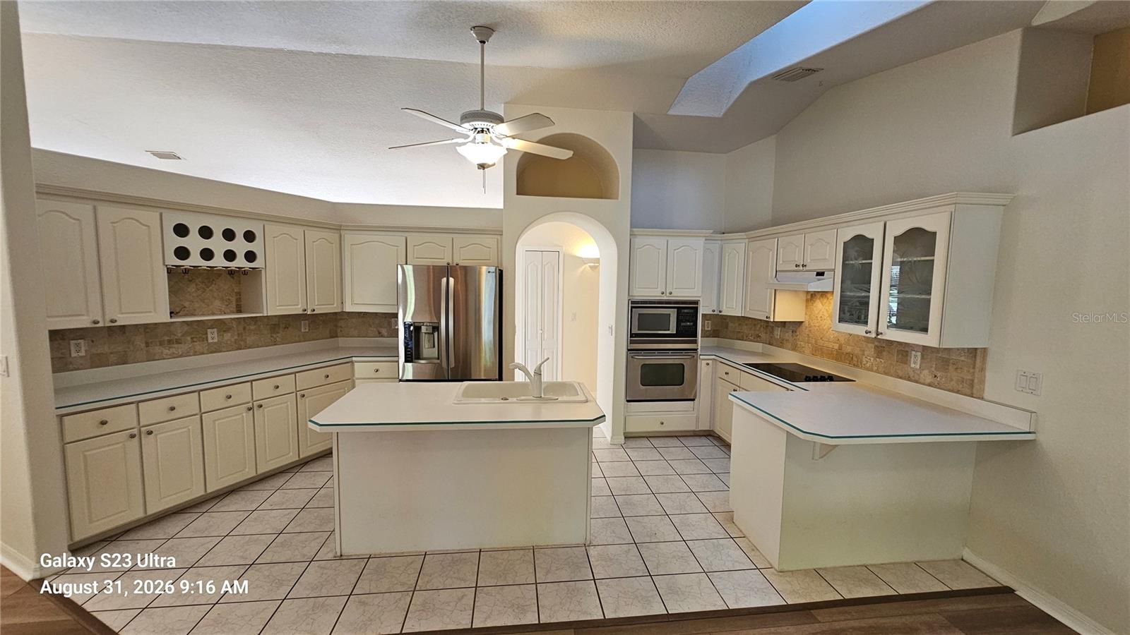 3998 DAKOTA CIR — photo 12
