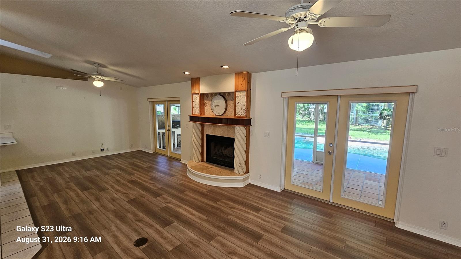 3998 DAKOTA CIR — photo 10
