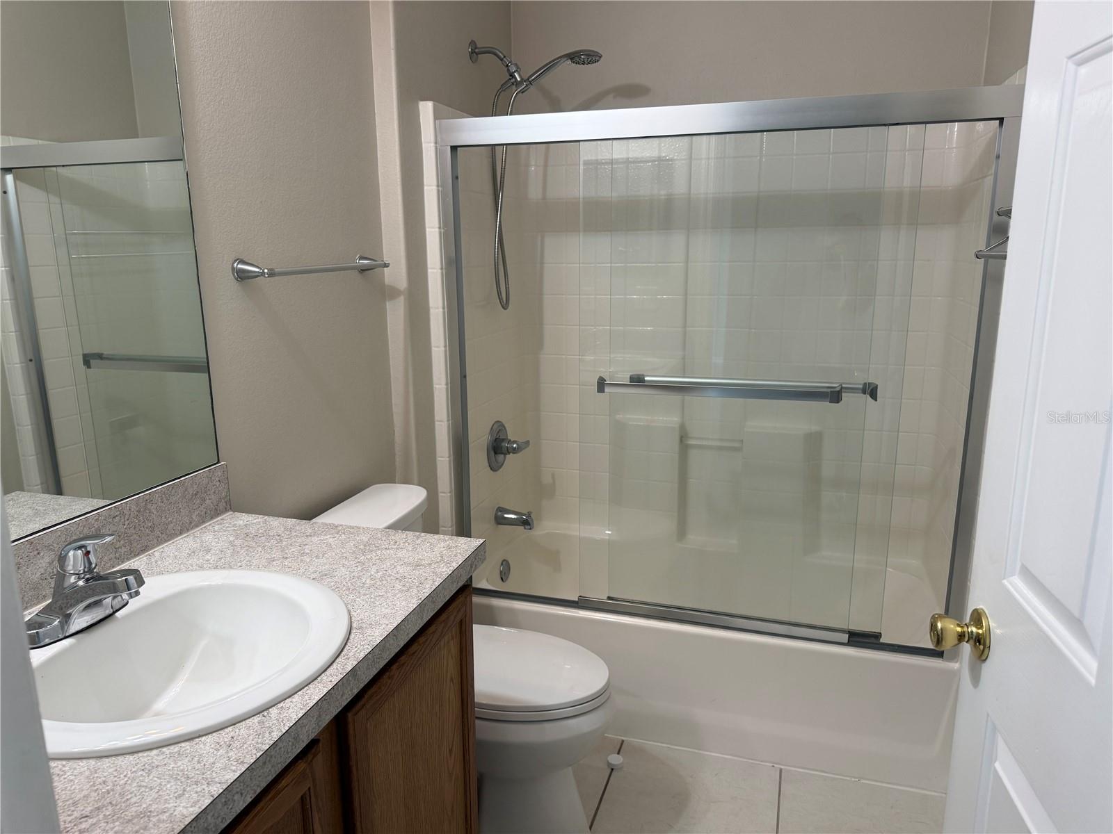 125 FLORIDA PARK DR — photo 7