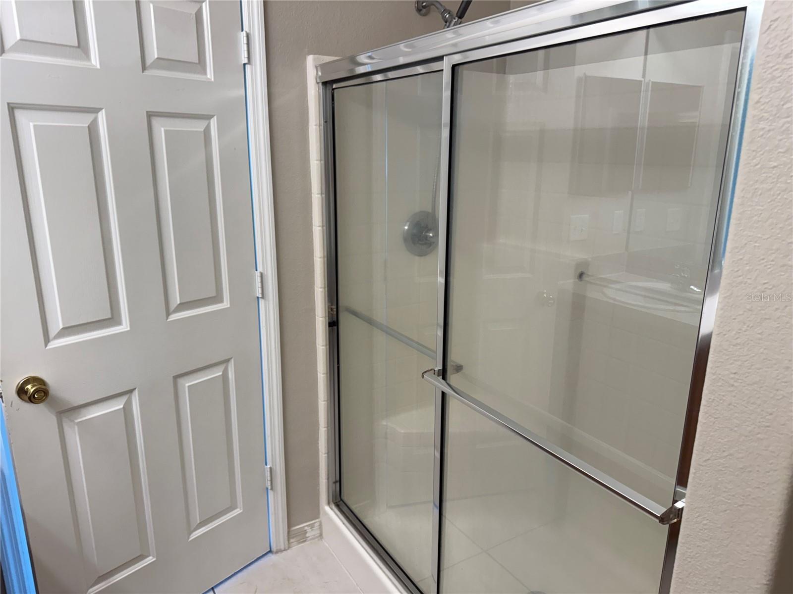 125 FLORIDA PARK DR — photo 10