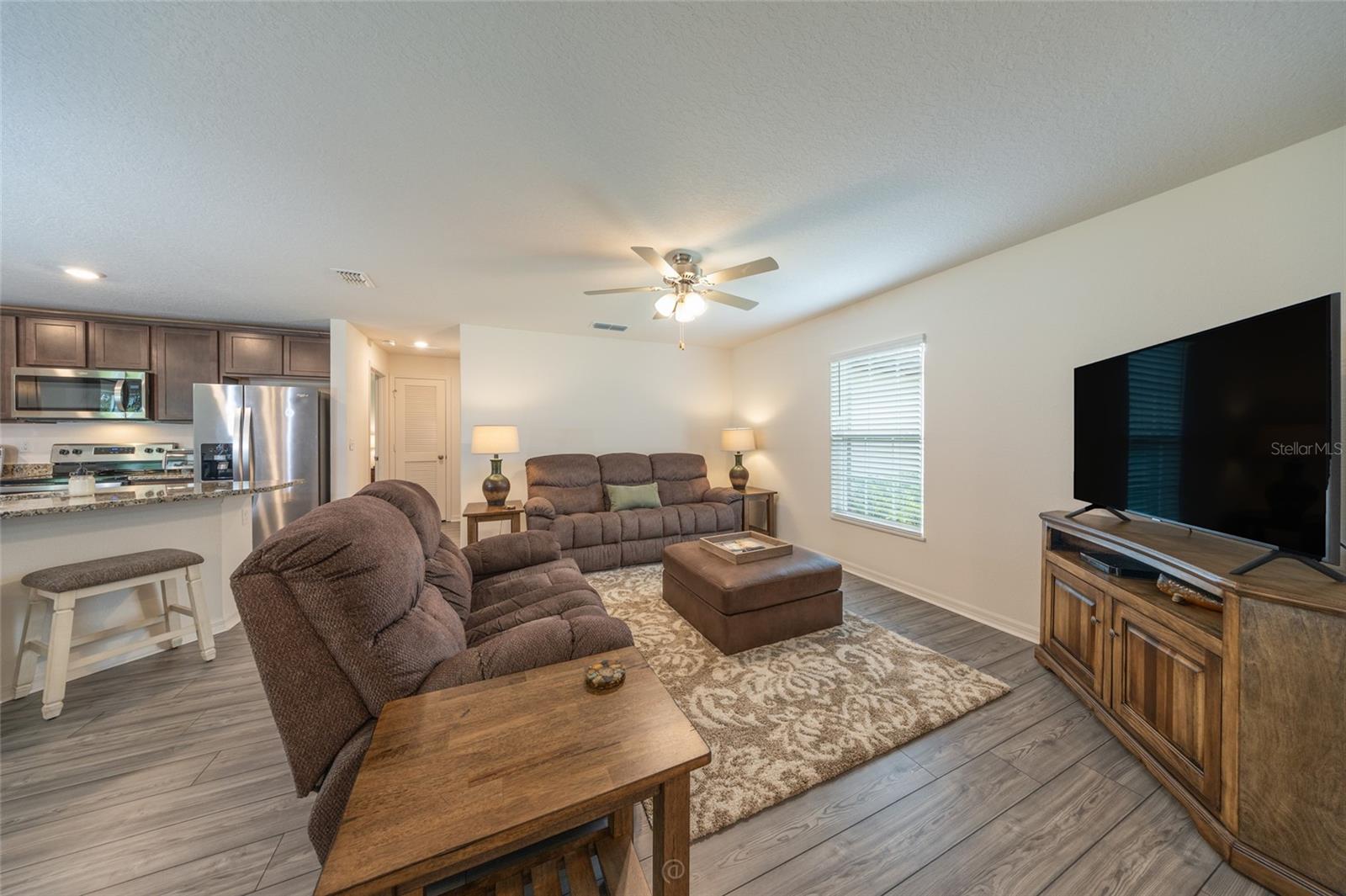 11 PROSPERITY LN — photo 9