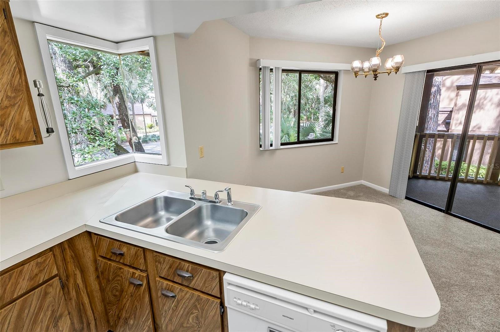 14 OAKMONT CT #14 — photo 10