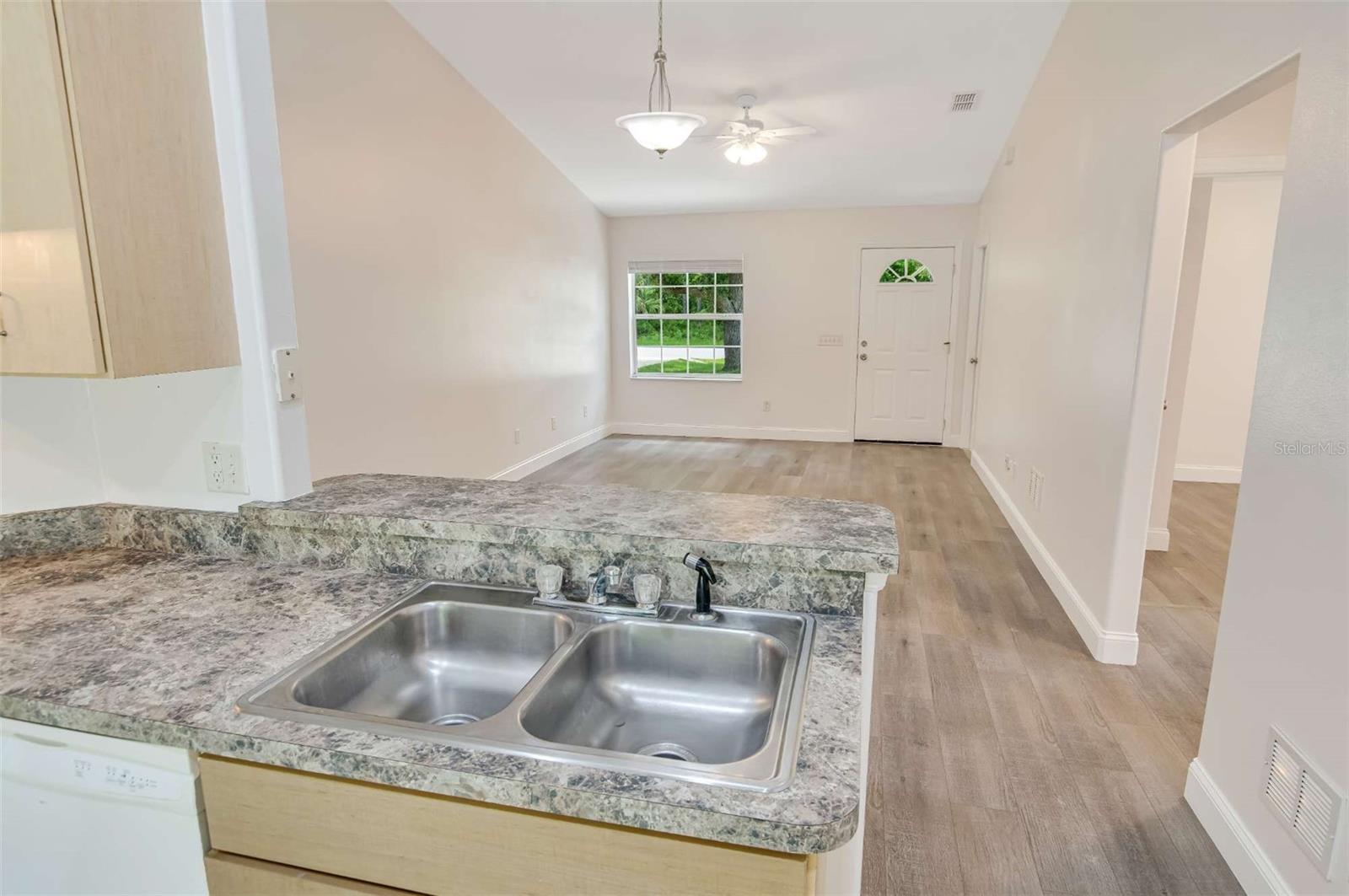 51 WELLWOOD LN #A — photo 9