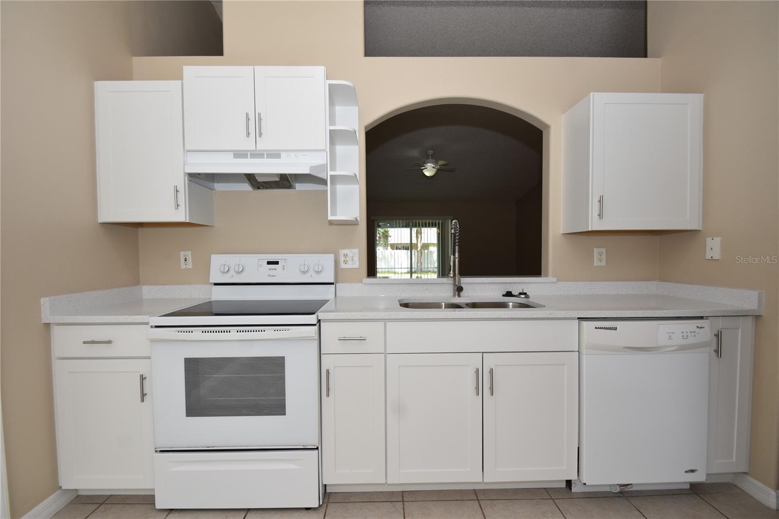 13 PINETREE DR — photo 6