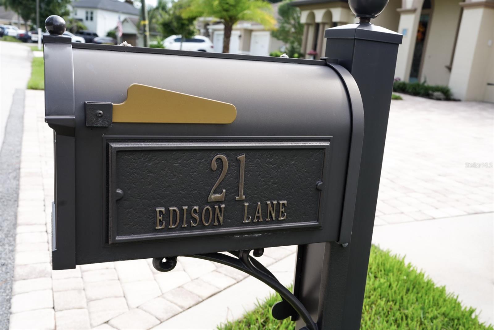 21 EDISON LN — photo 5